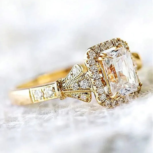 Luckacco New Retro Women Square Royal Princess Stylish Wedding Ladies Finger Ring  Pretty Gift Valentine's Surprise For Wife